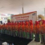 Lomba Angklung Komunitas Lansia